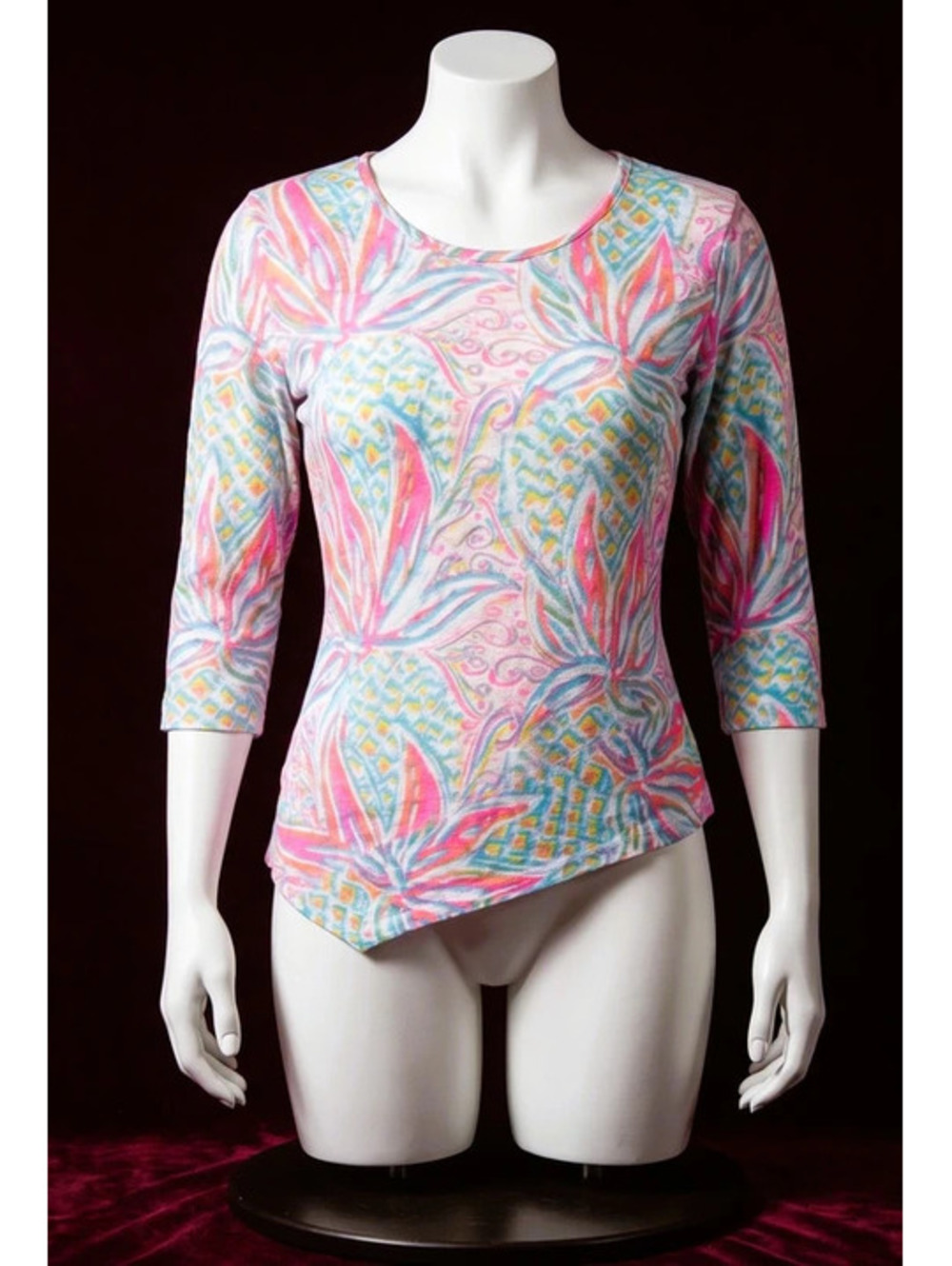 Lulu-B Colorful Tropical Pineapple Print Top 3/4 Sleeve Size M